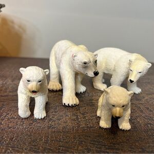 Terra by Battat Polar Bear family with 2 Polar Cubs H60001